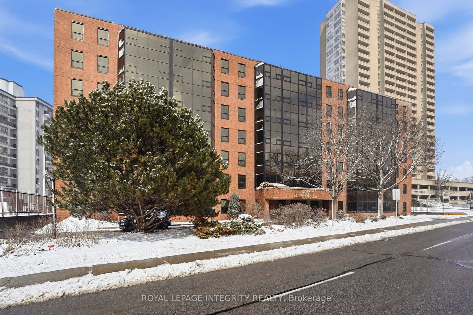 108 - 2019 Carling Avenue, Ottawa, ON