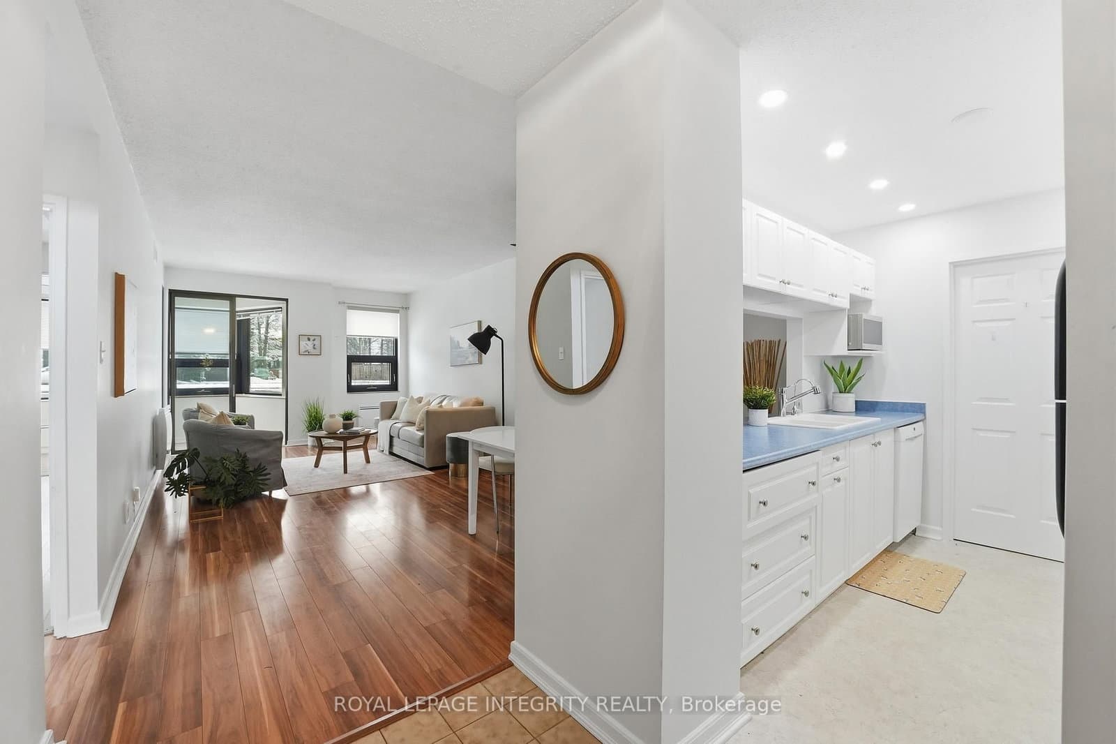 108 - 2019 Carling Avenue, Ottawa, ON — photo 3