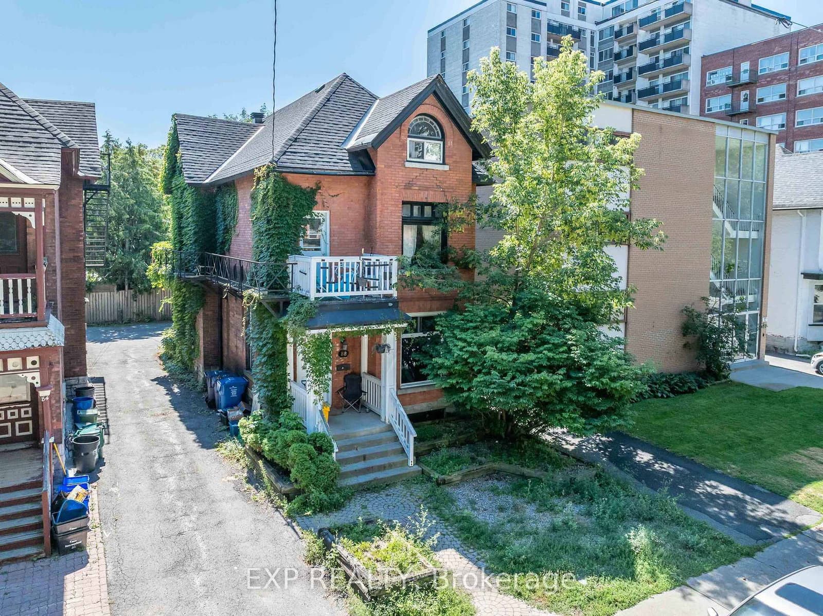 88 Maclaren Street, Ottawa, ON