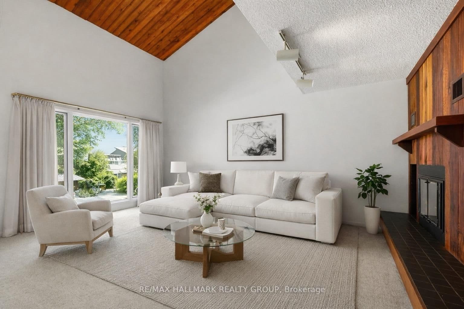 500 Foxview Place, Ottawa, ON — photo 3