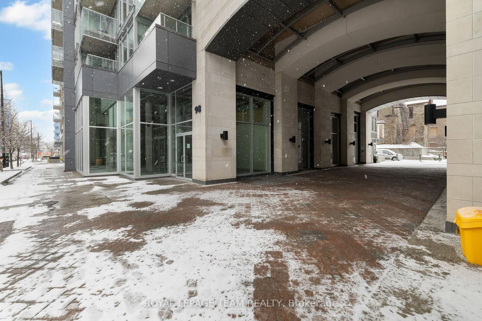 206 - 98 Richmond Road, Ottawa, ON — photo 2