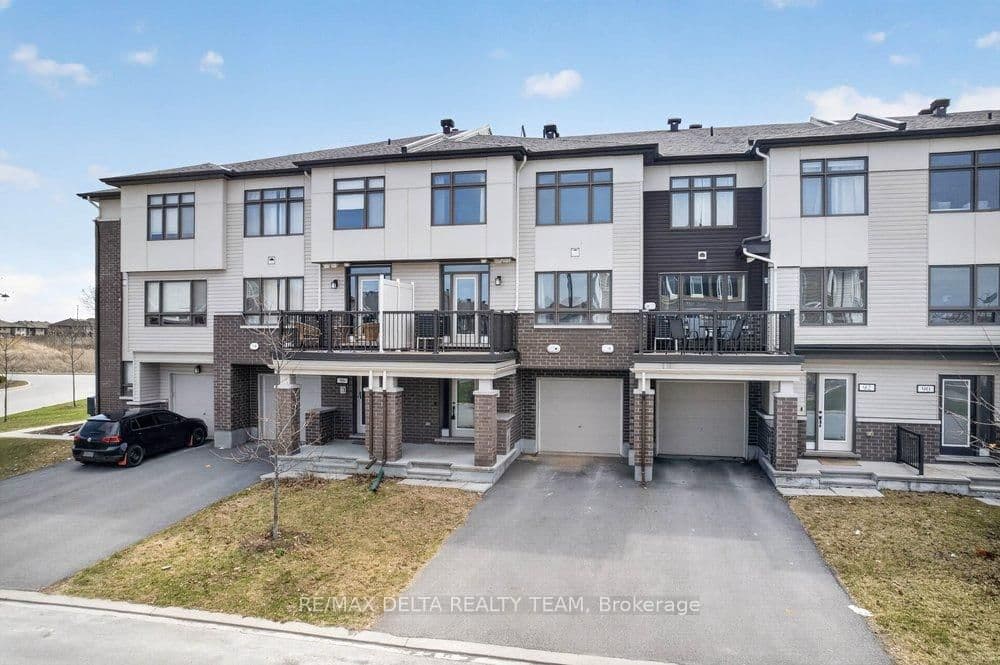 94 FEATHERTOP Lane, Ottawa, ON — photo 2