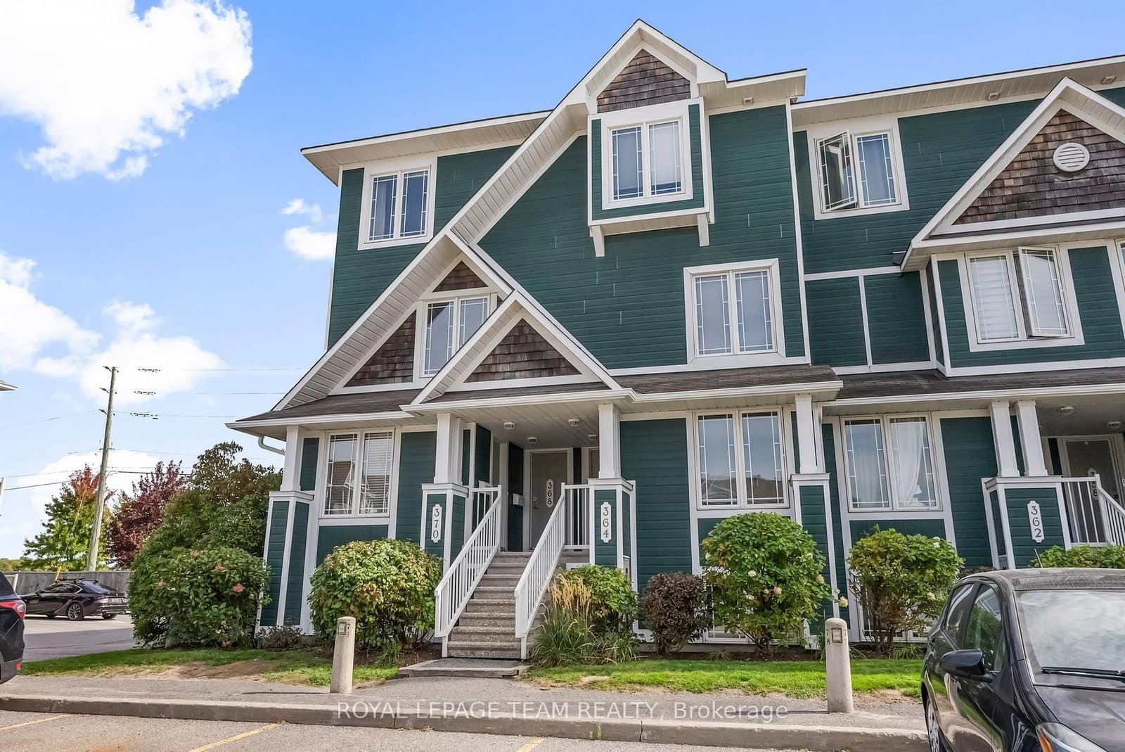 368 Crownridge Drive, Kanata, ON