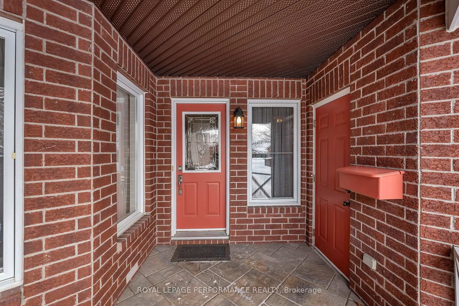 49 Peregrine Crescent, Kanata, ON — photo 2