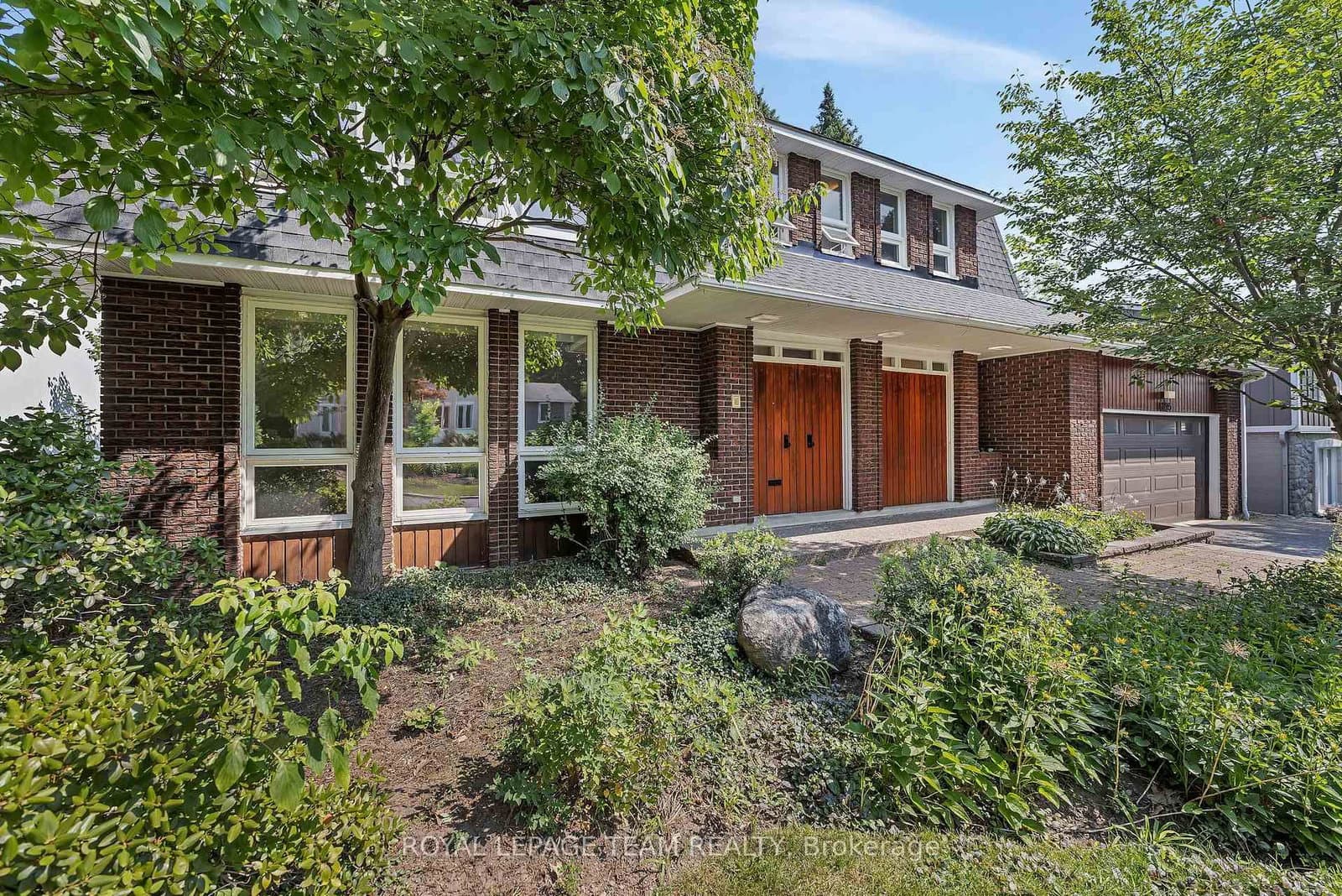 1825 Yale Avenue, Ottawa, ON — photo 3