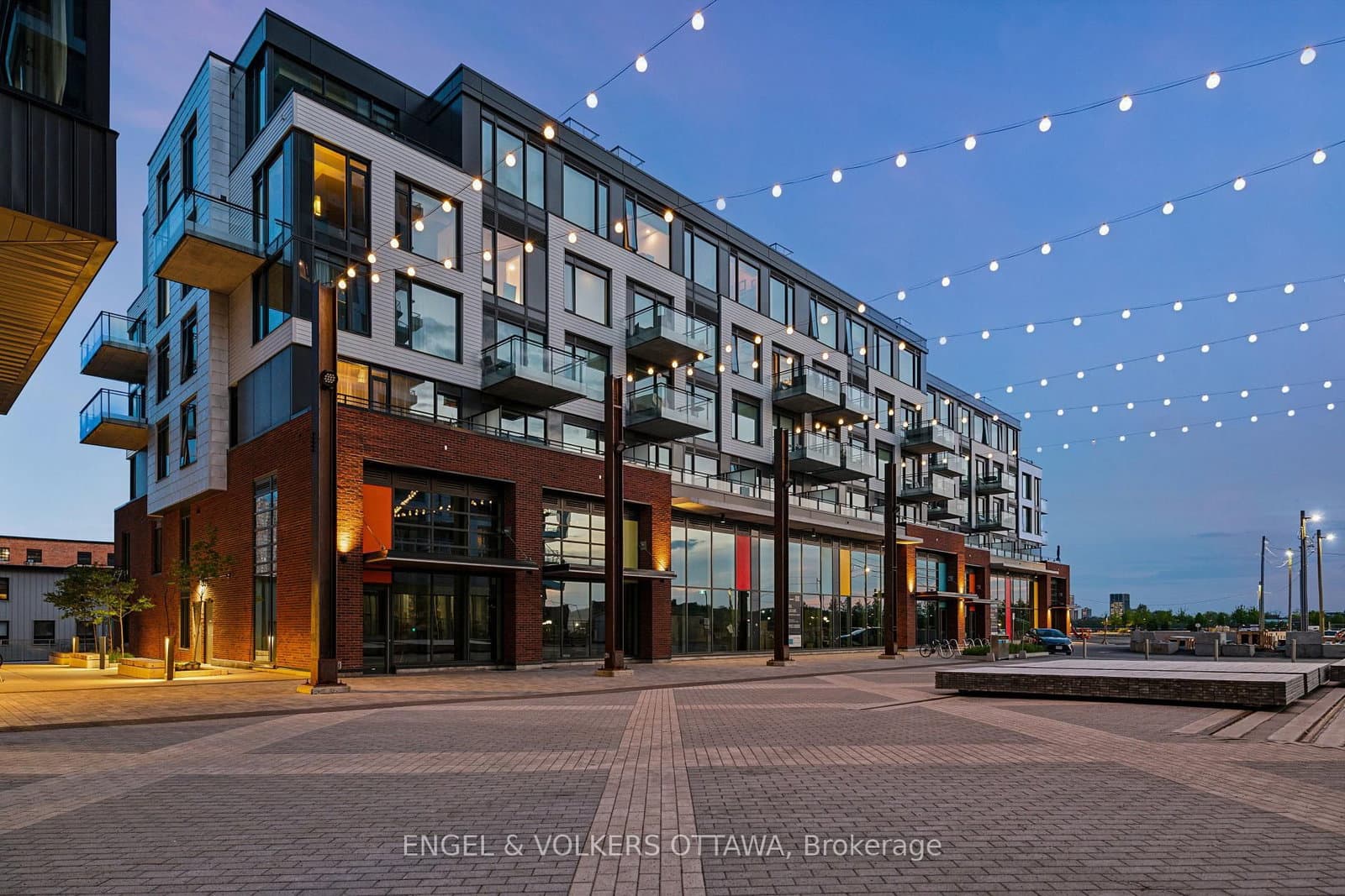 317 - 320 Miwate Private, Ottawa, ON