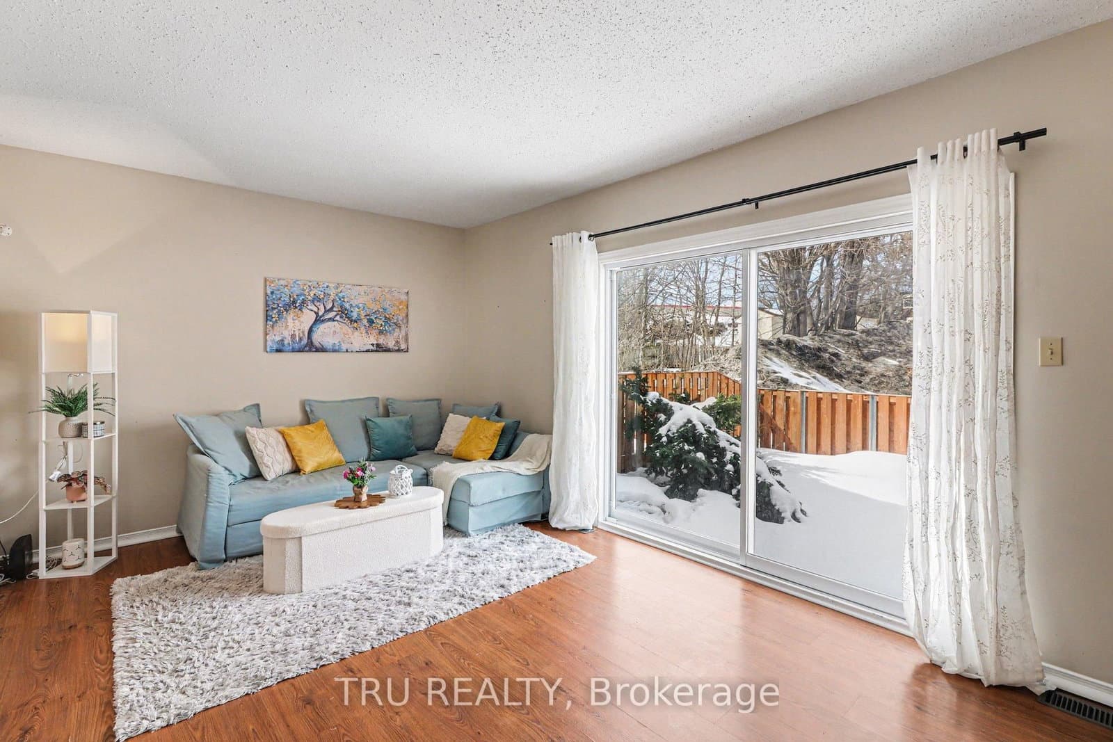 1120 Chimney Hill Way, Ottawa, ON — photo 3