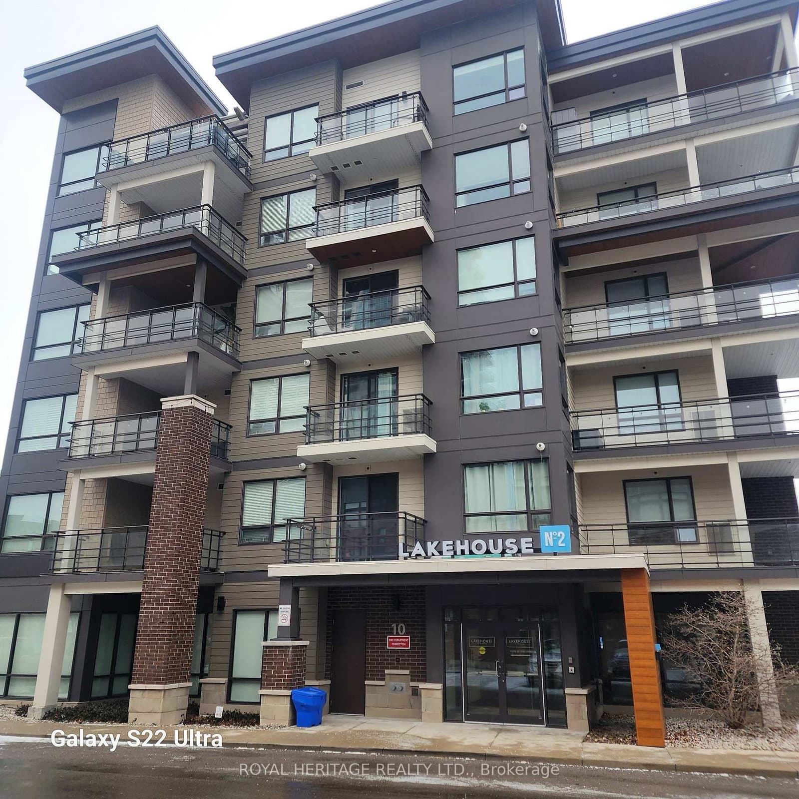 513 - 10 Esplanade Lane, Grimsby, ON