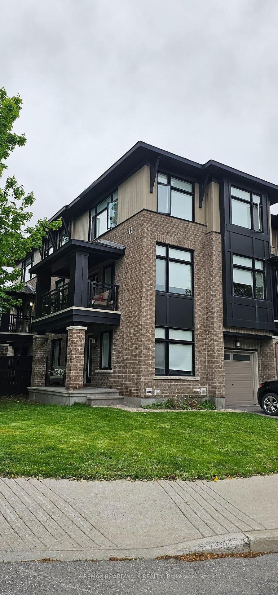 135 Wild Senna Way, Ottawa, ON