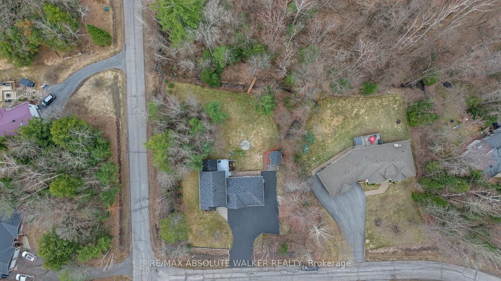 184 Charmont Way, Ottawa, ON — photo 2