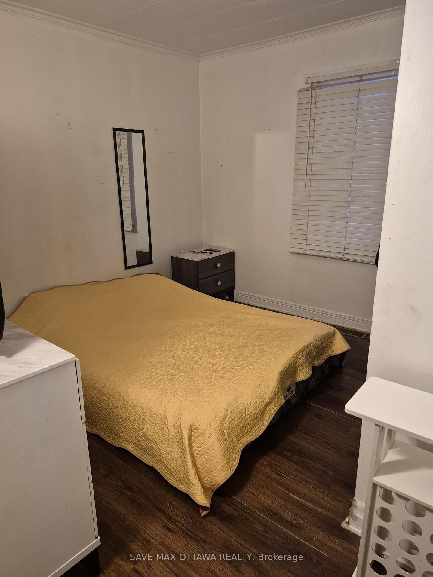 5358 Bank Street, Ottawa, ON