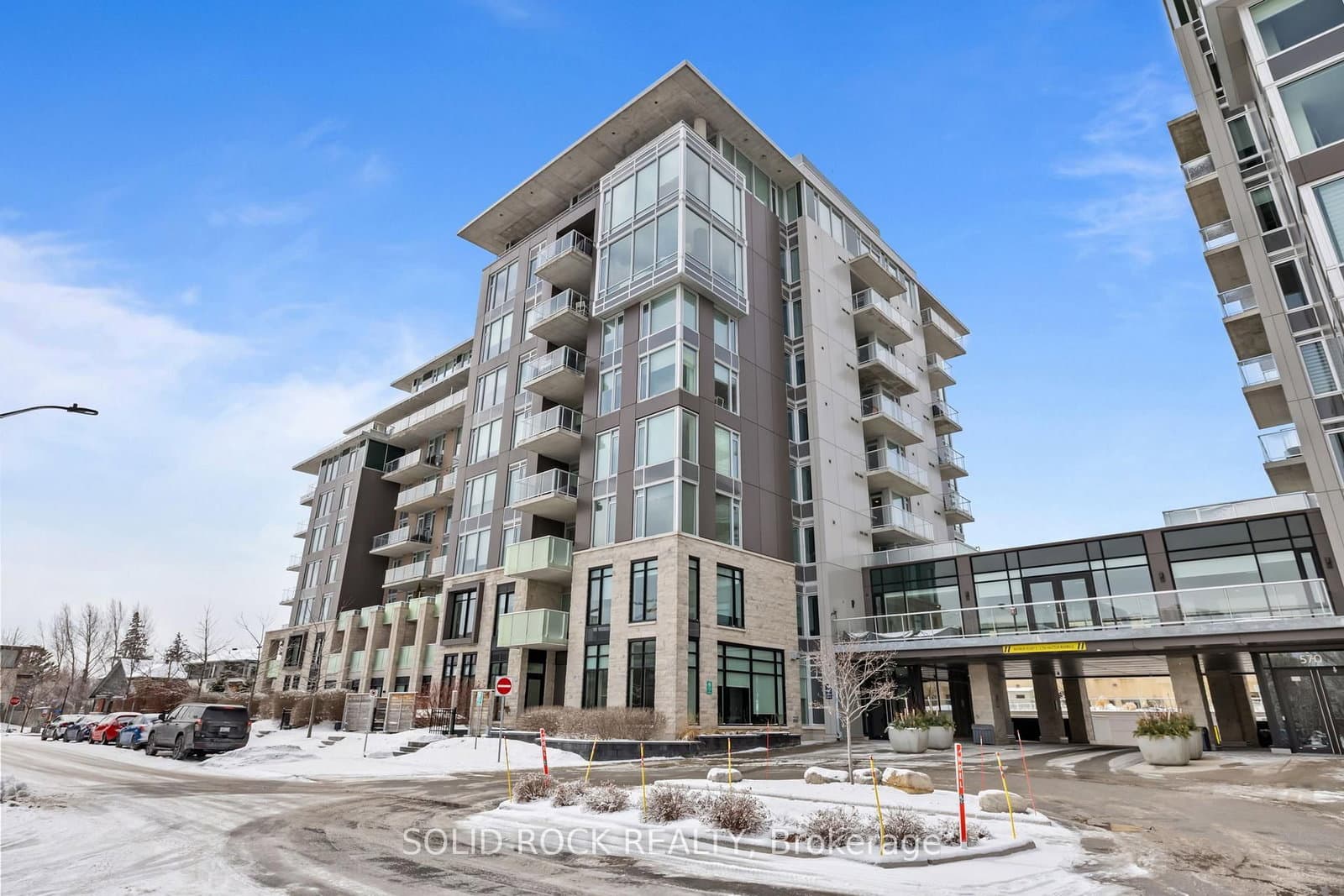 201 - 530 De Mazenod Avenue, Ottawa, ON