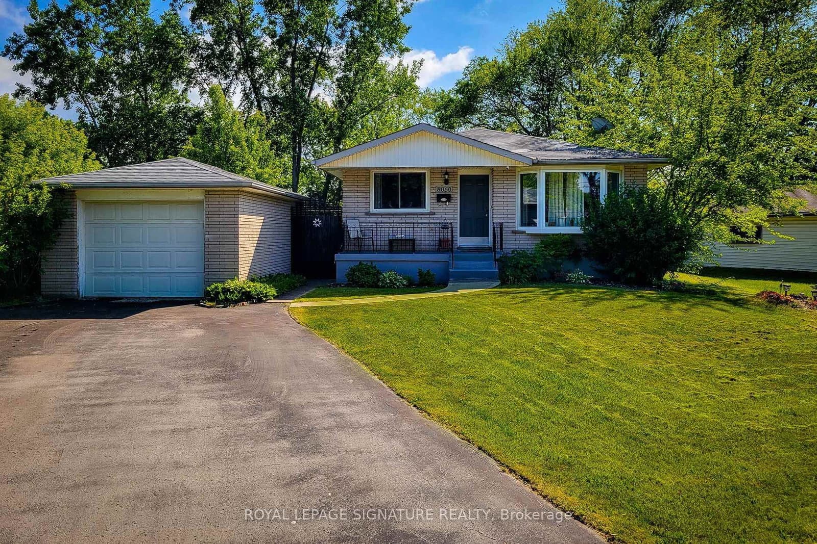 8060 Beaverdams Road, Niagara Falls, ON