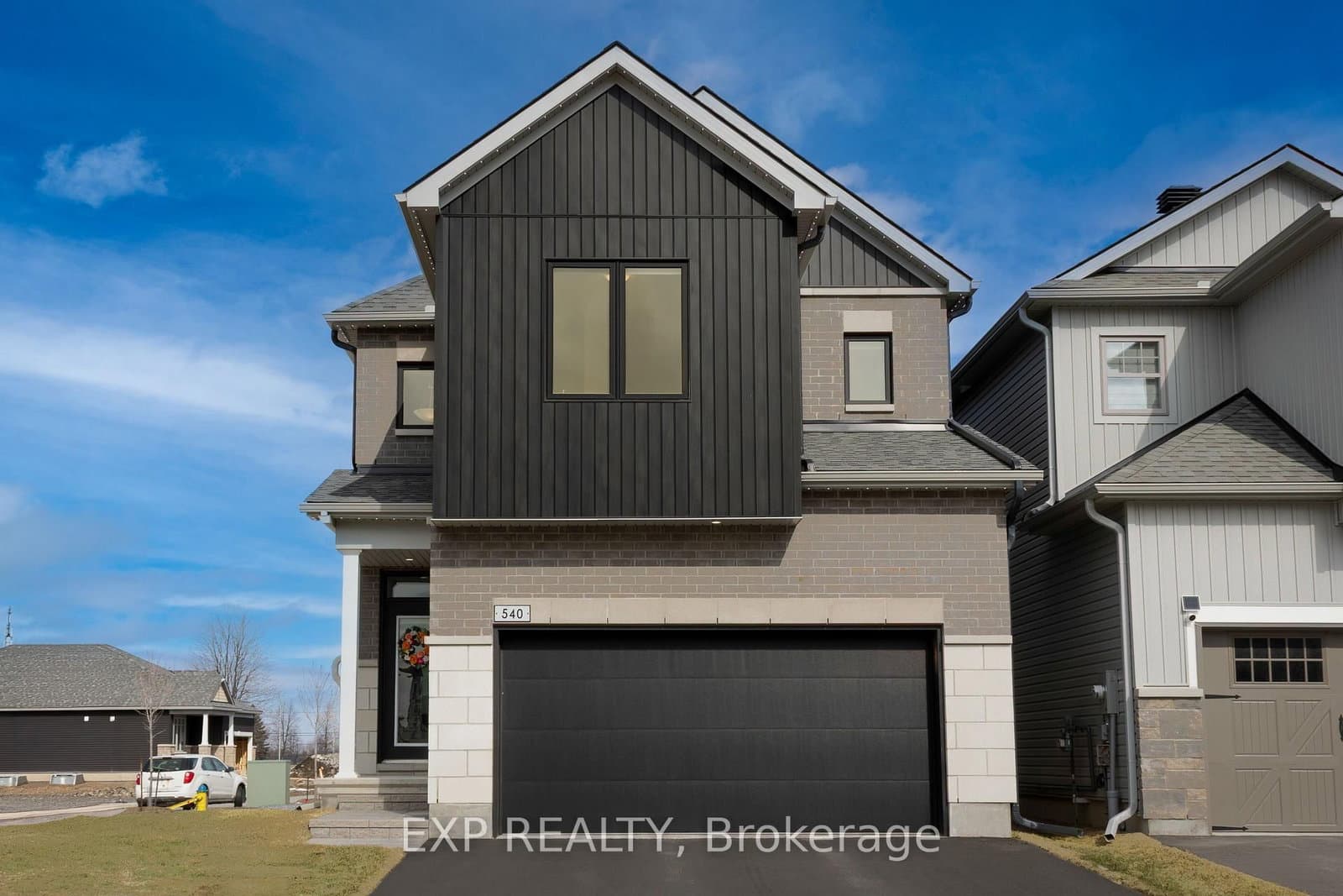 540 Montjay Road, Orleans, ON — photo 2