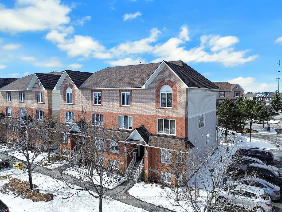 2232 Bois Vert Place, Ottawa, ON