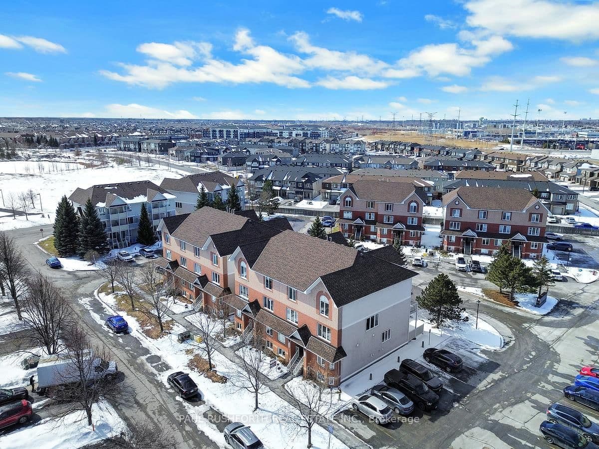 2232 Bois Vert Place, Ottawa, ON — photo 2