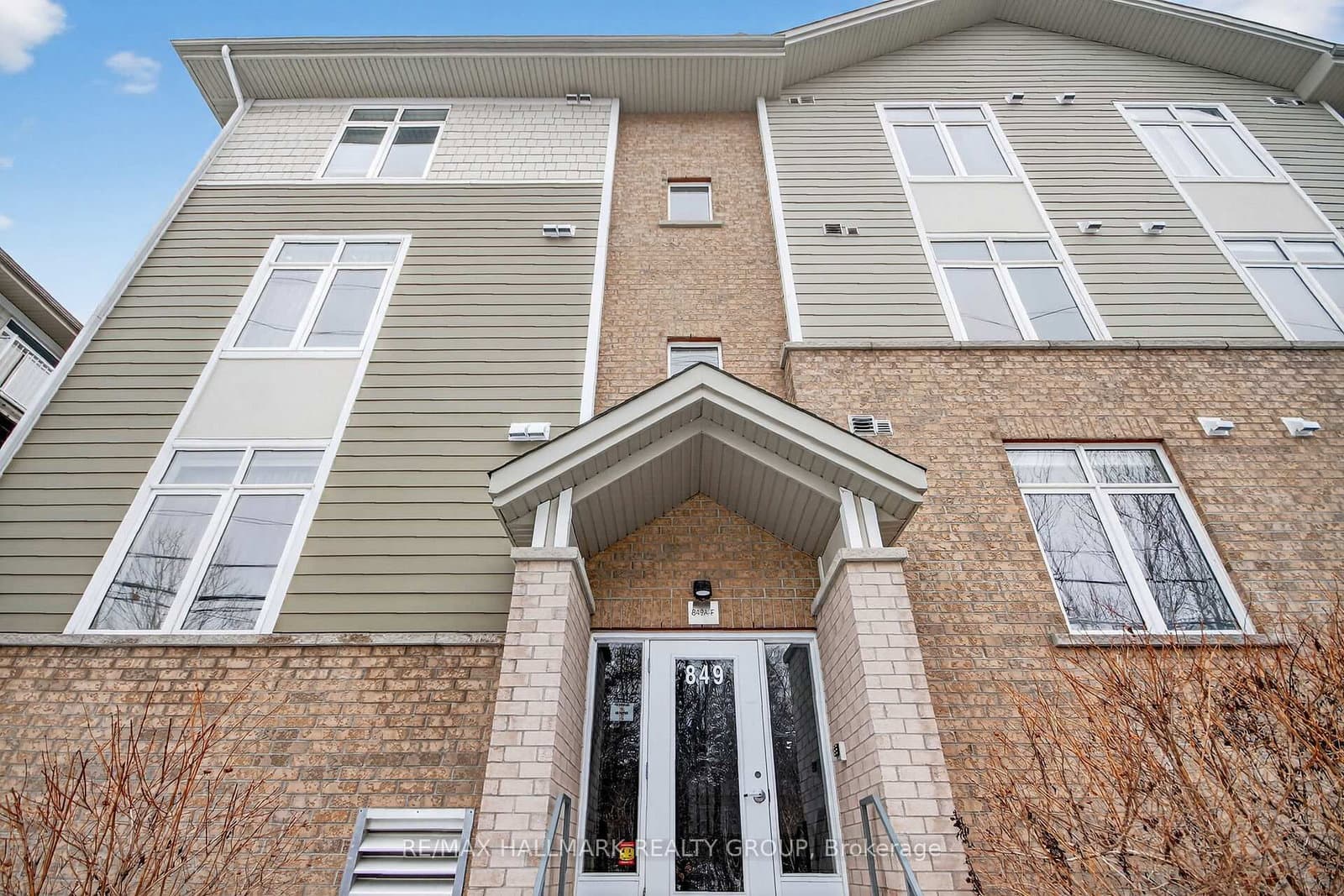 Unit F - 849 Blackcomb Private, Ottawa, ON