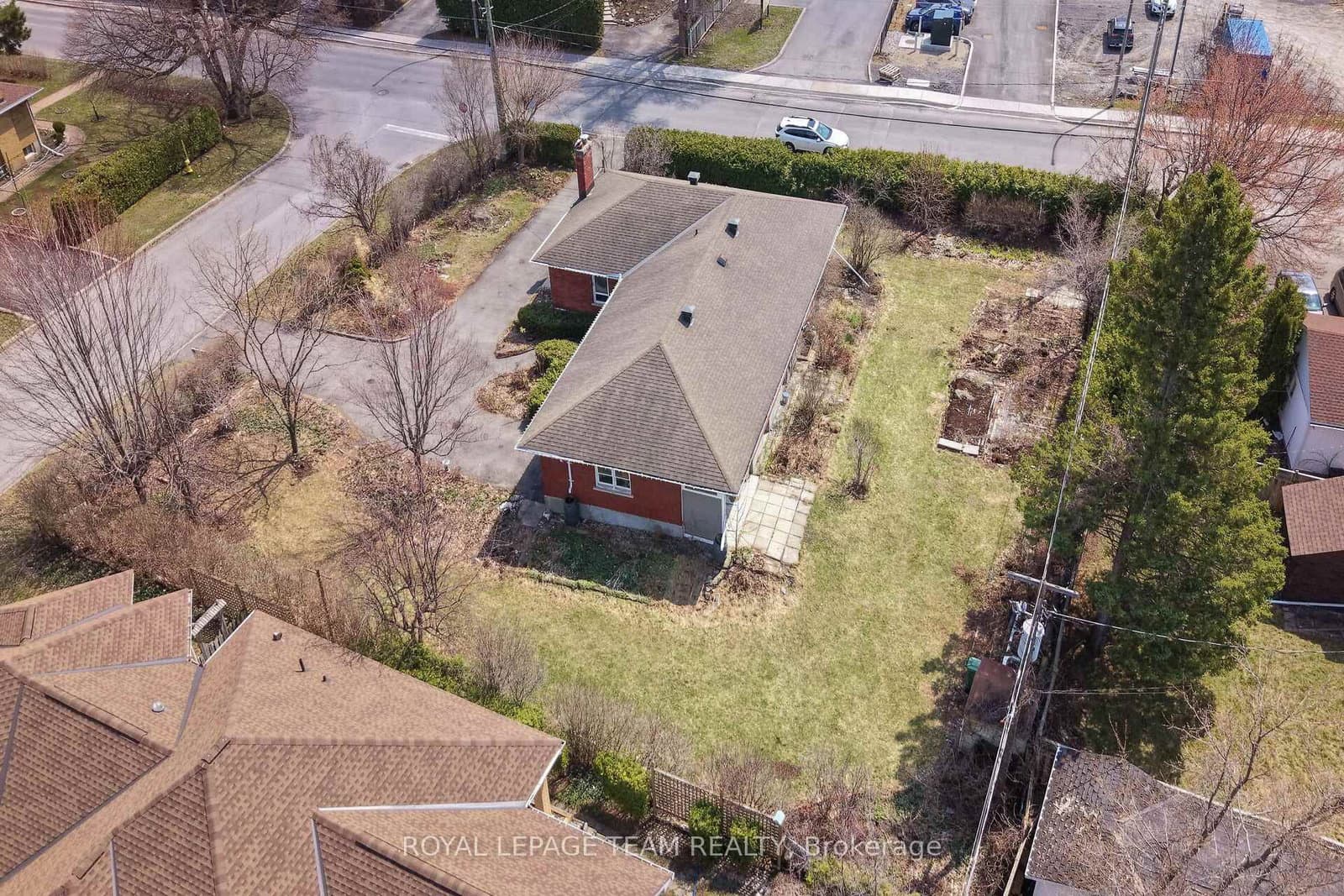 45 Capilano Drive, Ottawa, ON — photo 3