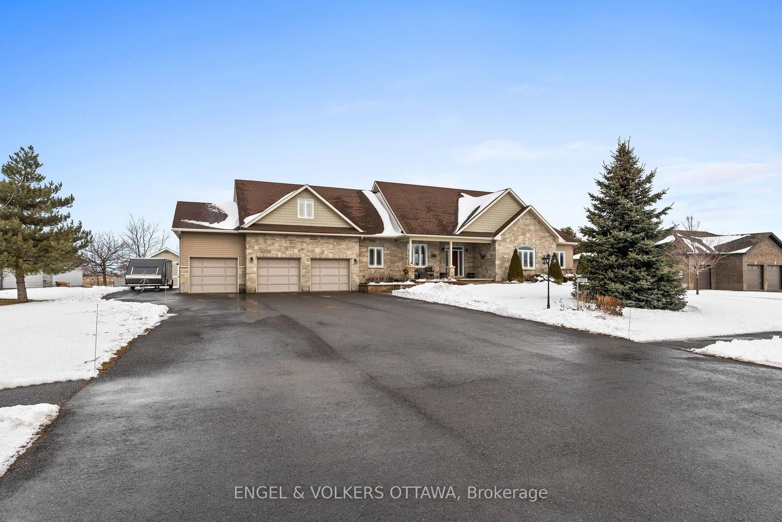 5579 Lombardy Drive, Osgoode, ON