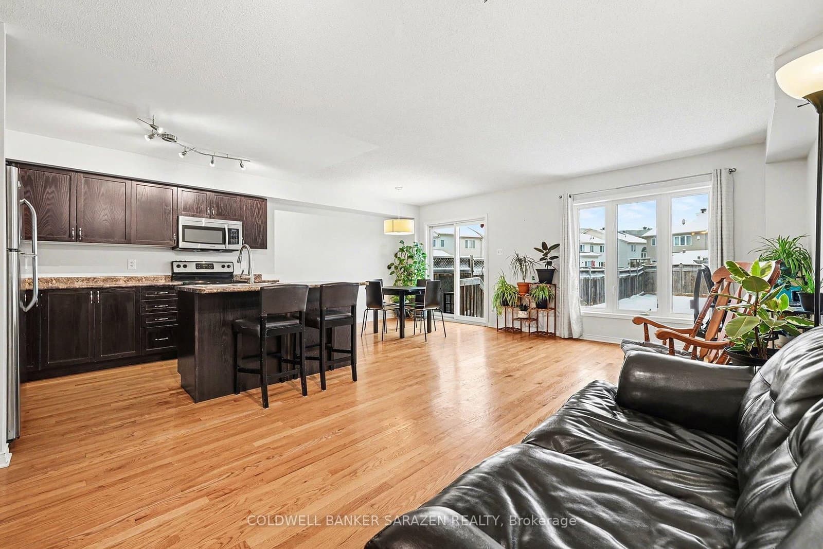157 Lokoya Street, Ottawa, ON — photo 2