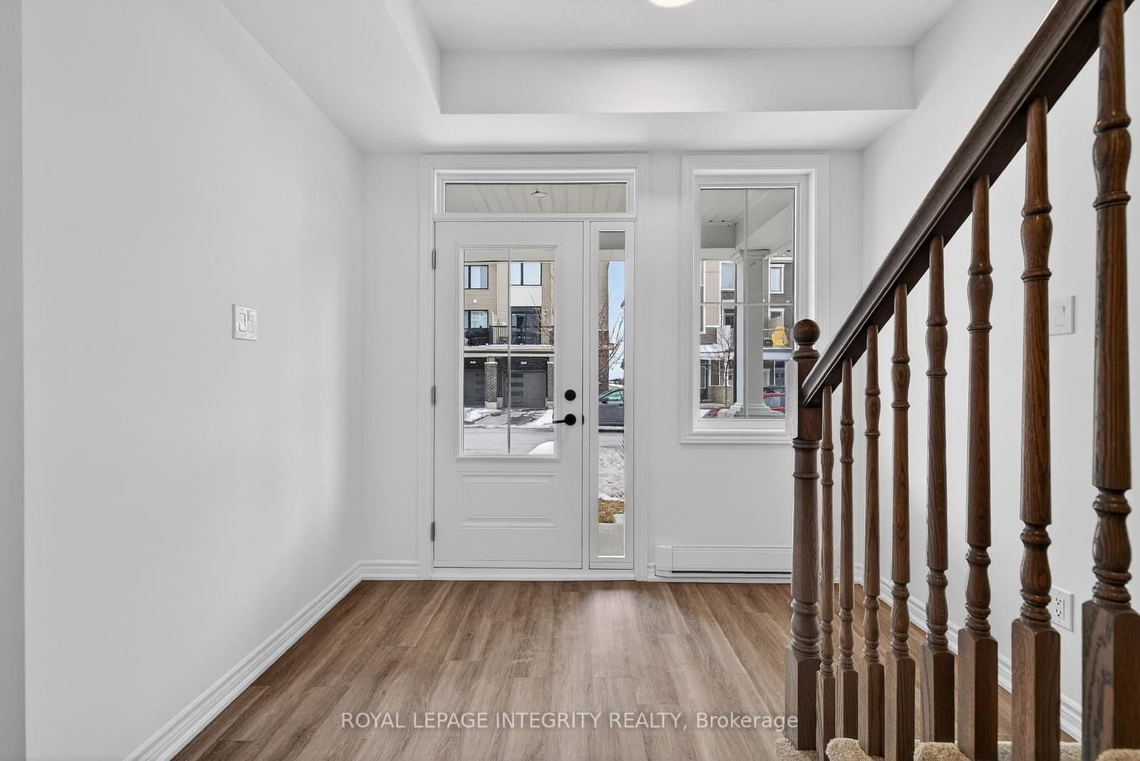 21 Caspian Row, Ottawa, ON — photo 2