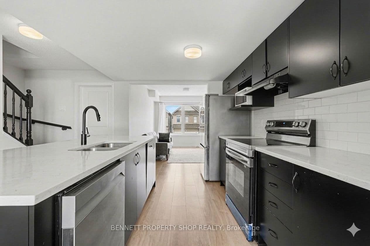 2412 Watercolours Way, Ottawa, ON — photo 3