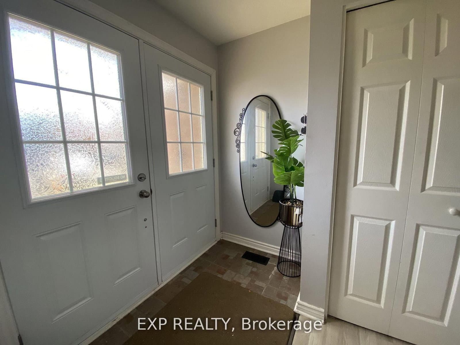 415 Kintyre Private, Ottawa, ON — photo 3