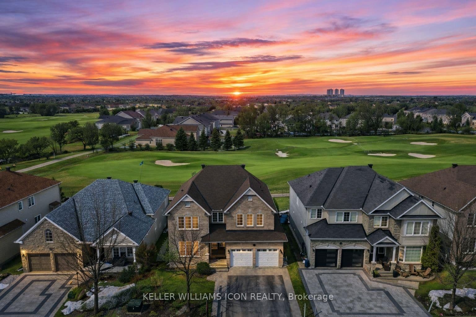 796 Kilbirnie Drive, Ottawa, ON