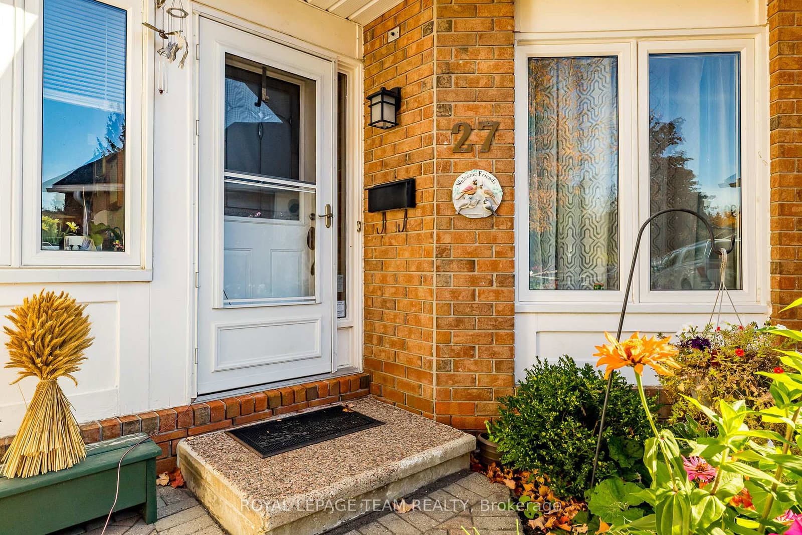 27 Pine Needles Court, Ottawa, ON — photo 3