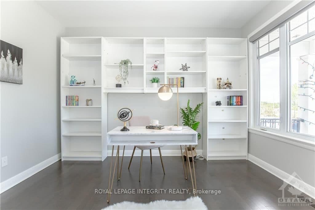 396 HUNTSVILLE Drive, Ottawa, ON — photo 3