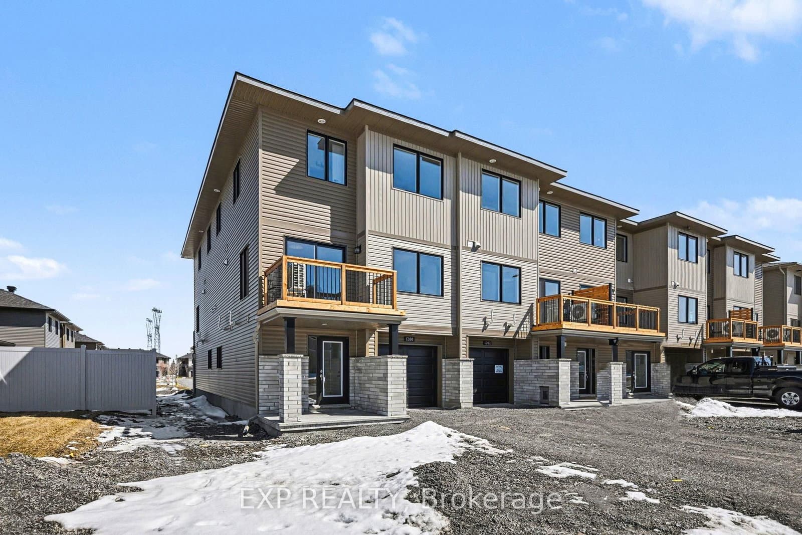 1200 Cope Drive, Ottawa, ON — photo 2