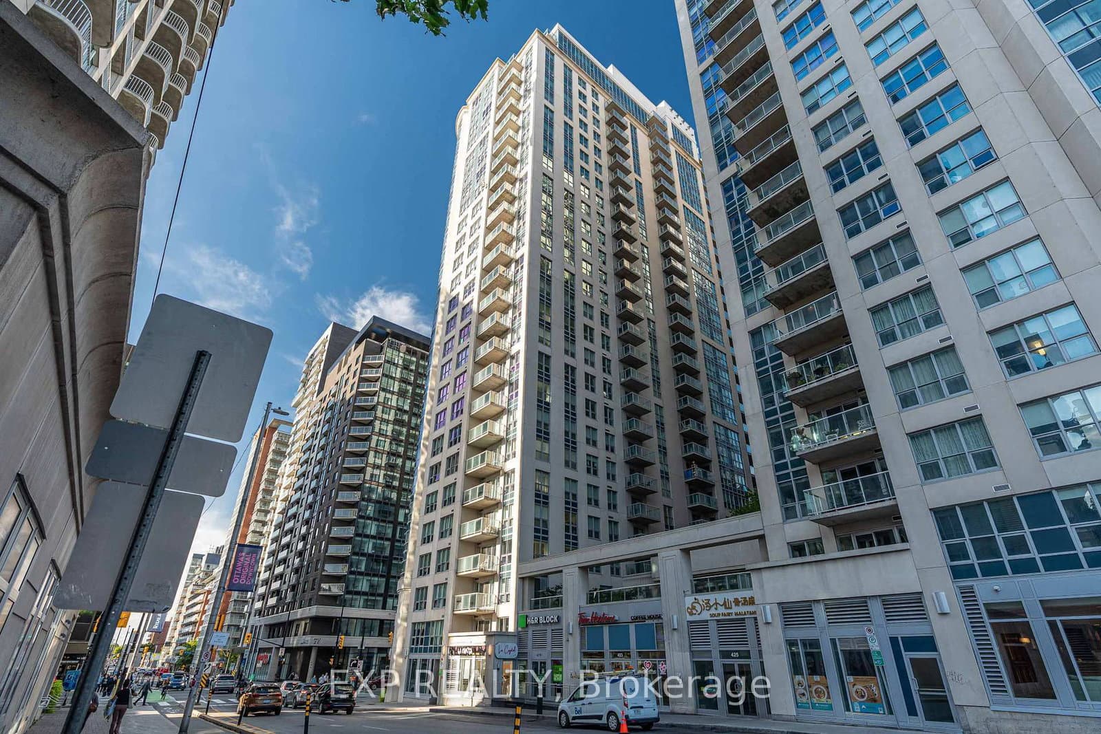 2308 - 242 RIDEAU Street, Ottawa, ON — photo 2