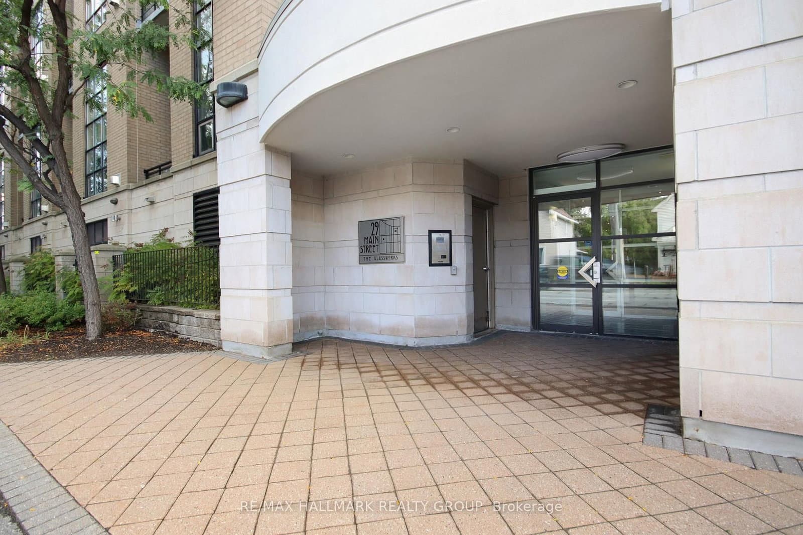 203 - 29 Main Street, Ottawa, ON — photo 3