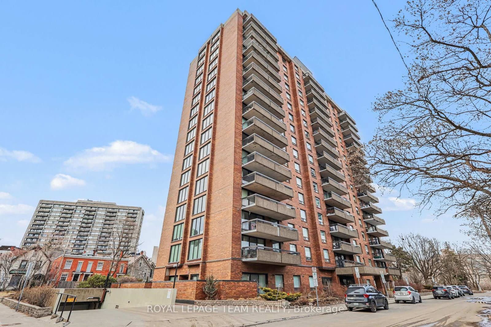 1701 - 20 The Driveway, Ottawa, ON