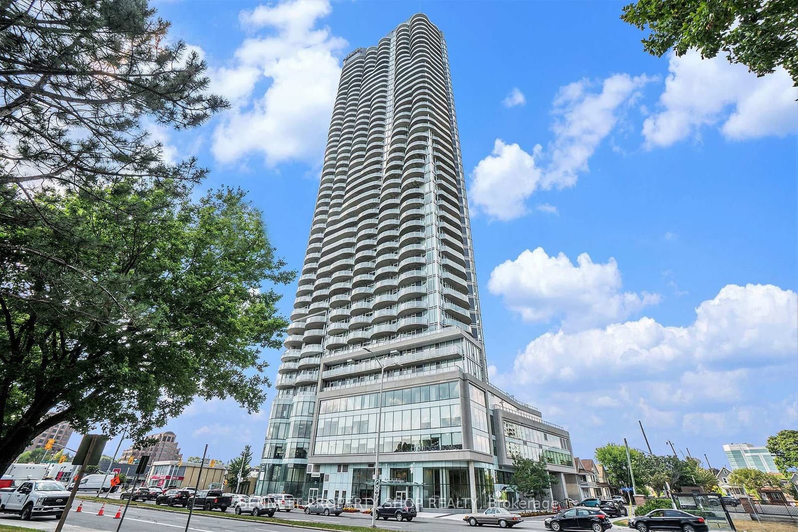 504 - 805 Carling Avenue, Ottawa, ON