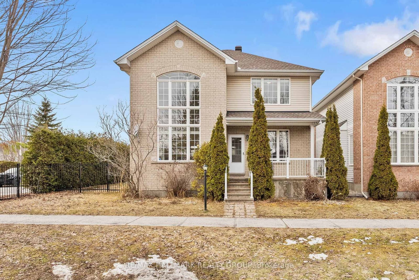 303 Parkin Circle, Ottawa, ON — photo 2