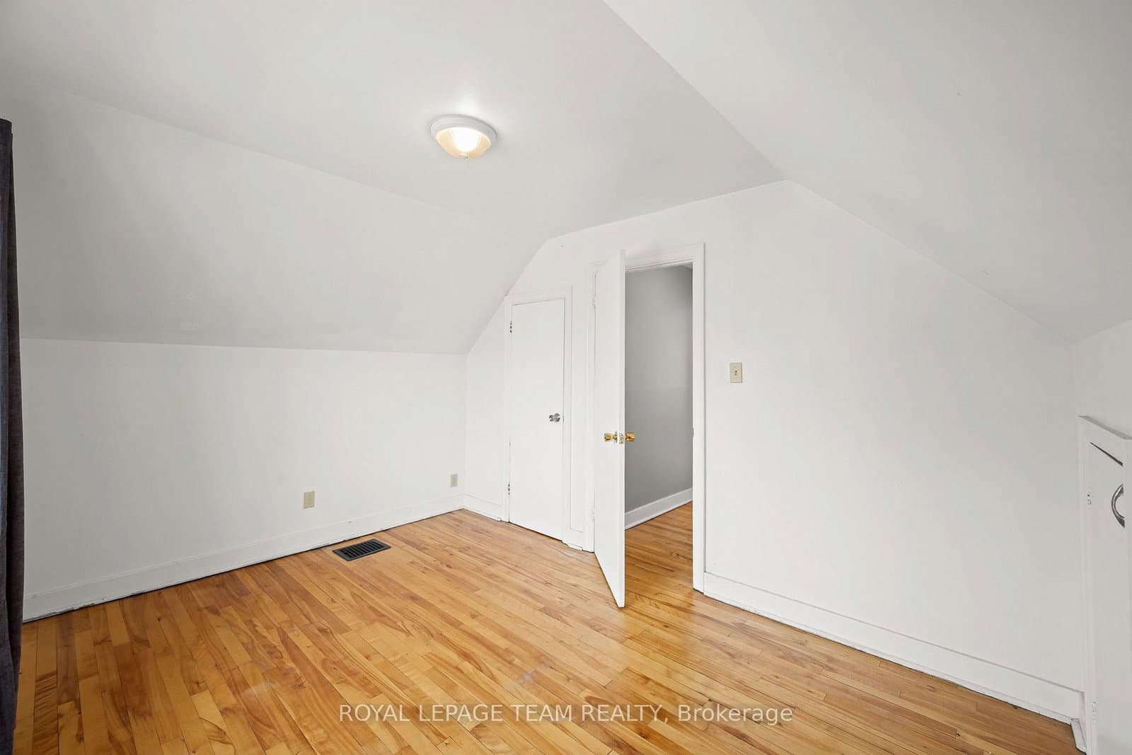 1123 Secord Avenue, Ottawa, ON — photo 22