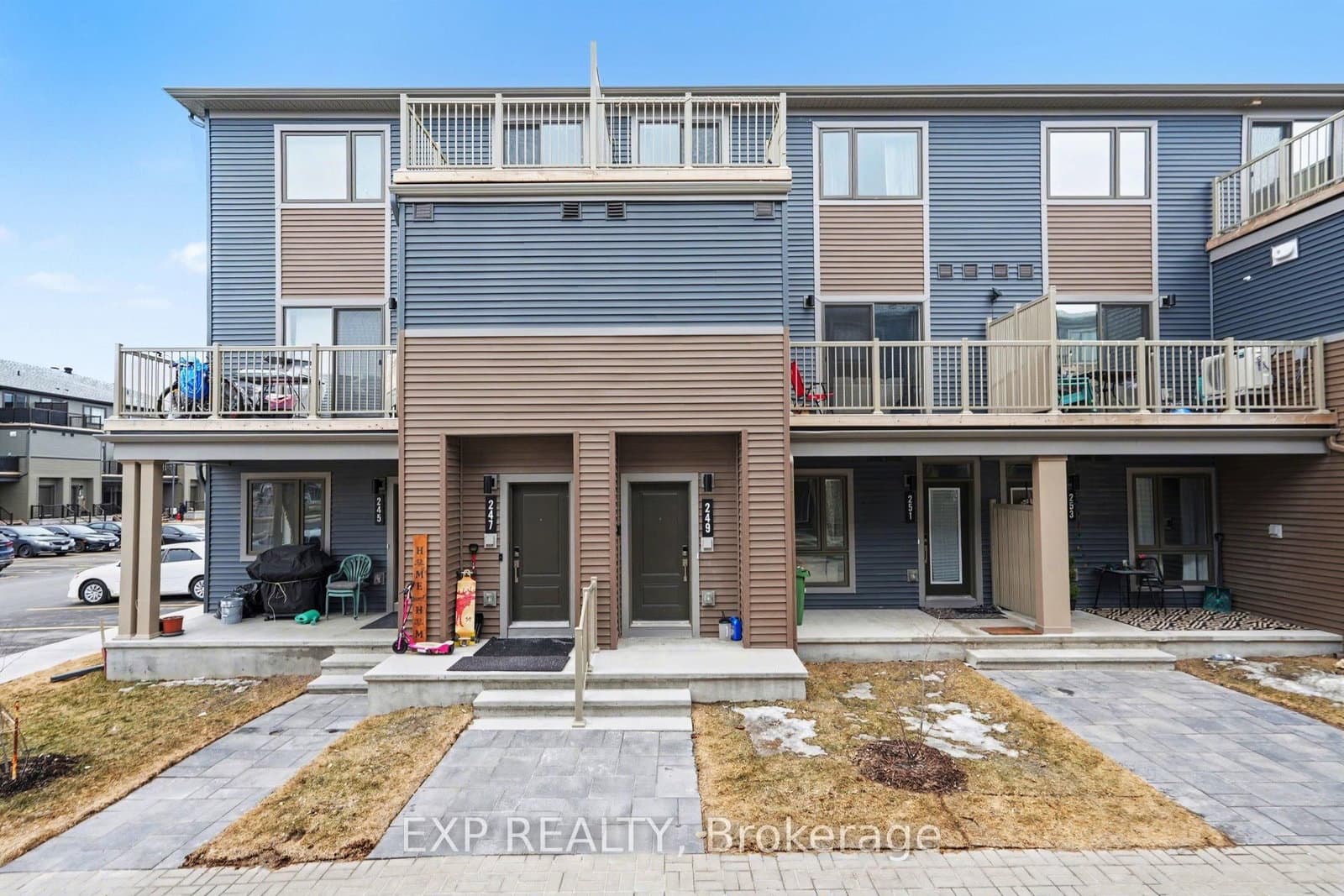 249 David Lewis Private, Ottawa, ON