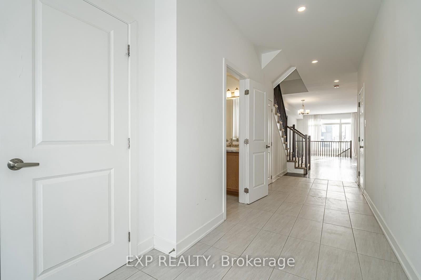 914 Alvarez Lane, Ottawa, ON — photo 3