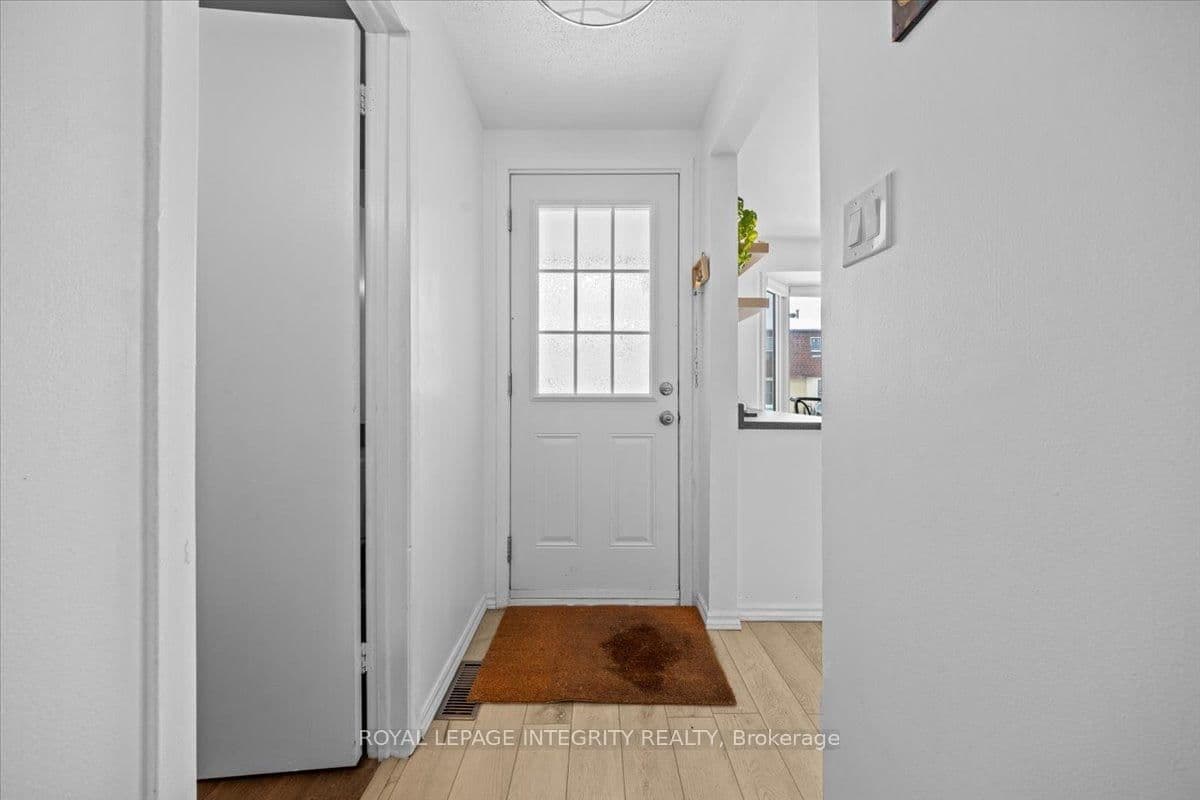 69 - 1196 Priory Lane, Ottawa, ON — photo 3
