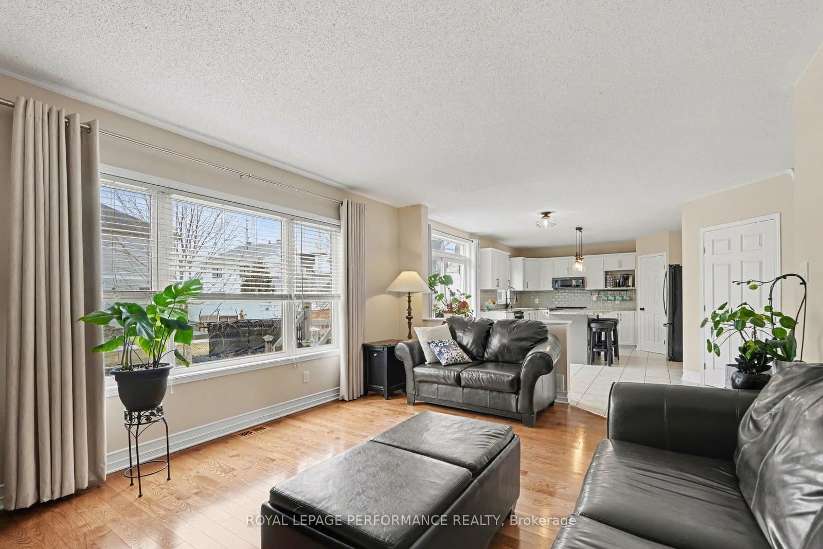 992 Ballantyne Drive, Ottawa, ON — photo 3