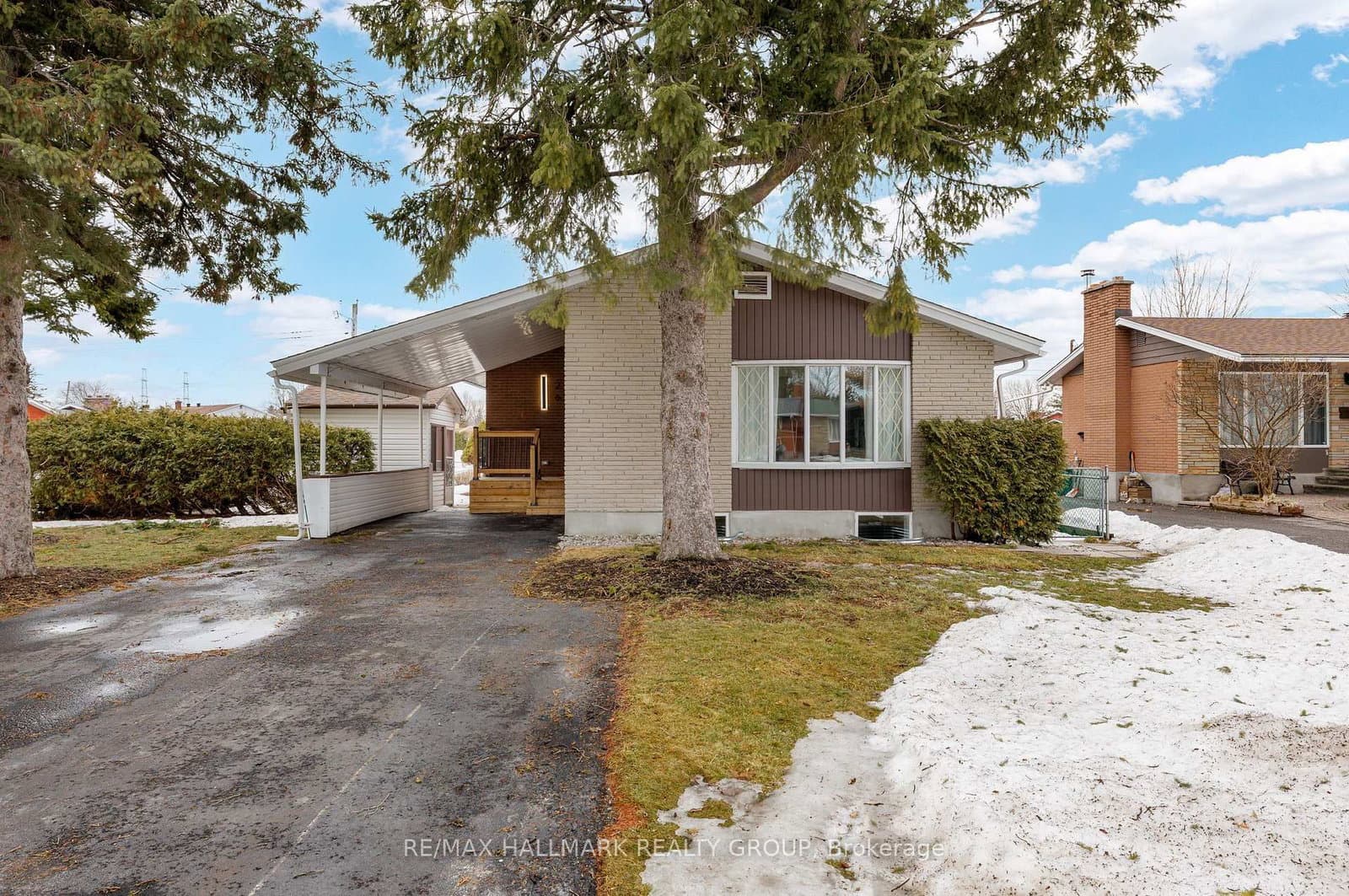 26 Spring Garden Avenue, Ottawa, ON — photo 2