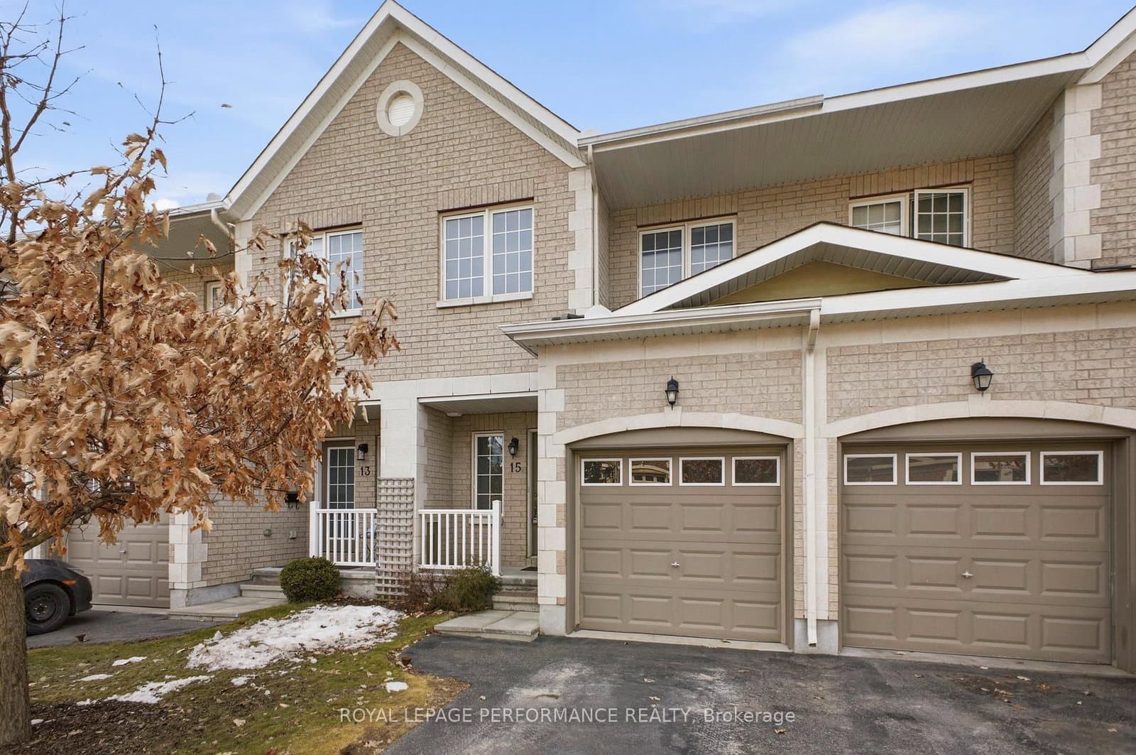 15 Dundalk Private, Ottawa, ON