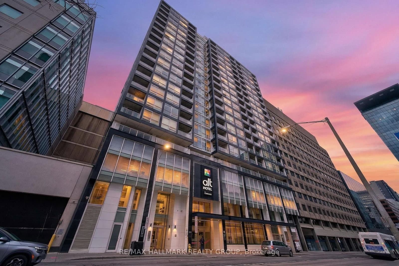 1806 - 199 Slater Street, Ottawa, ON