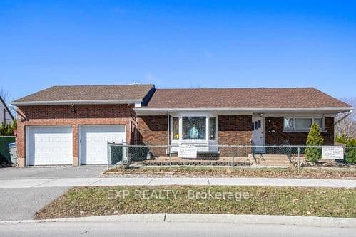 2024 Othello Avenue, Ottawa, ON