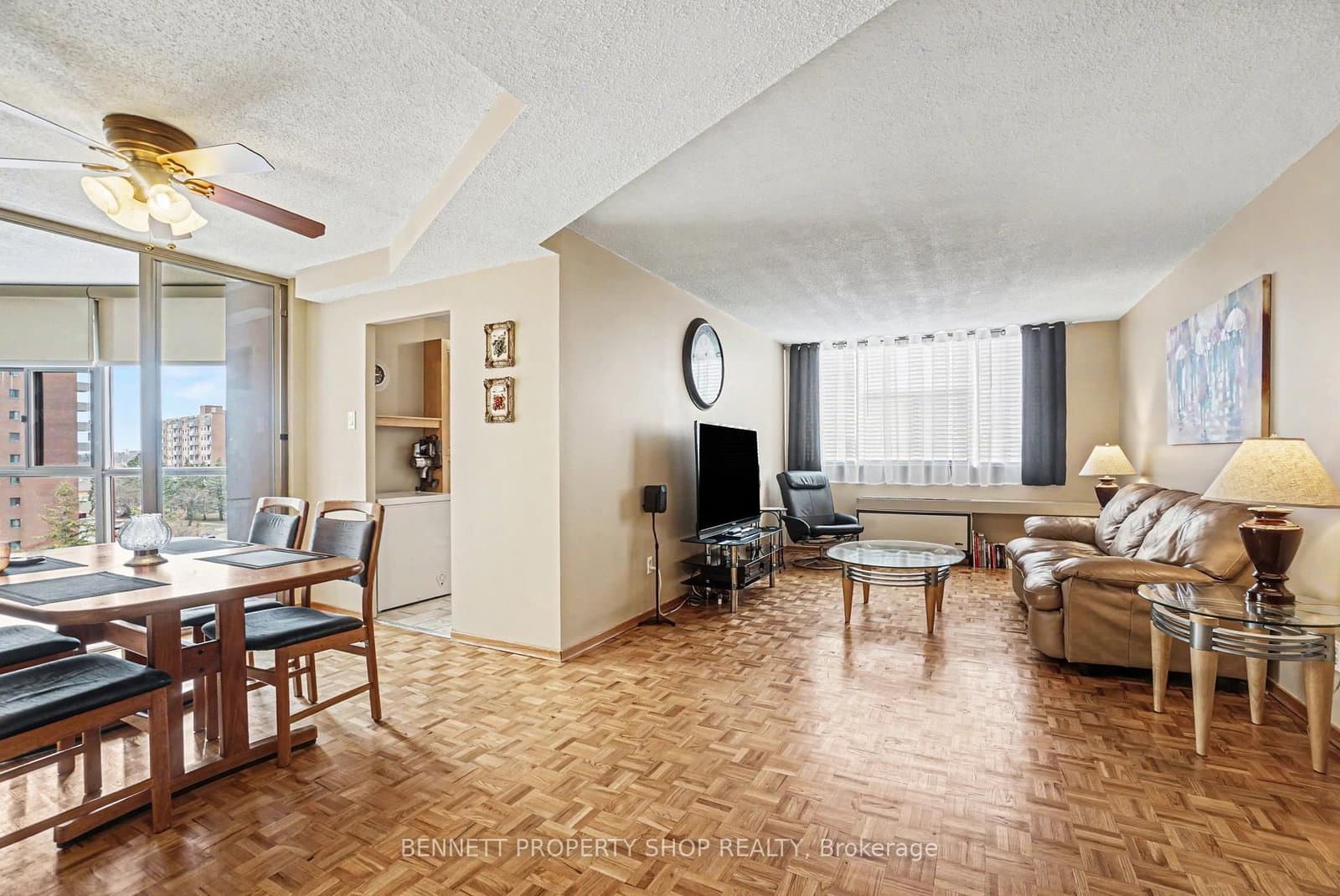 610 - 2760 Carousel Crescent, Ottawa, ON — photo 3