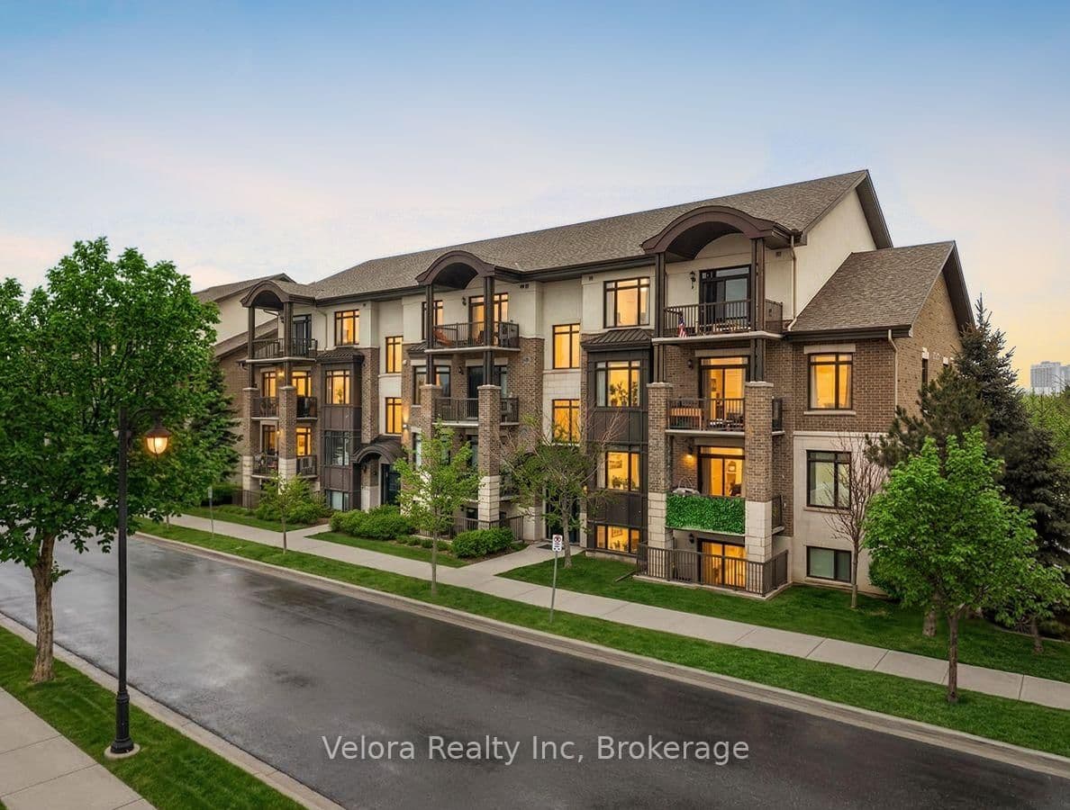 303 - 705 Beauparc Private, Ottawa, ON