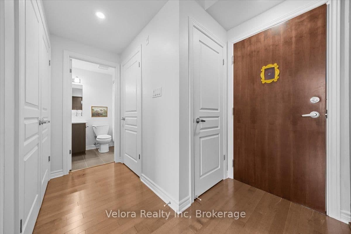 303 - 705 Beauparc Private, Ottawa, ON — photo 2