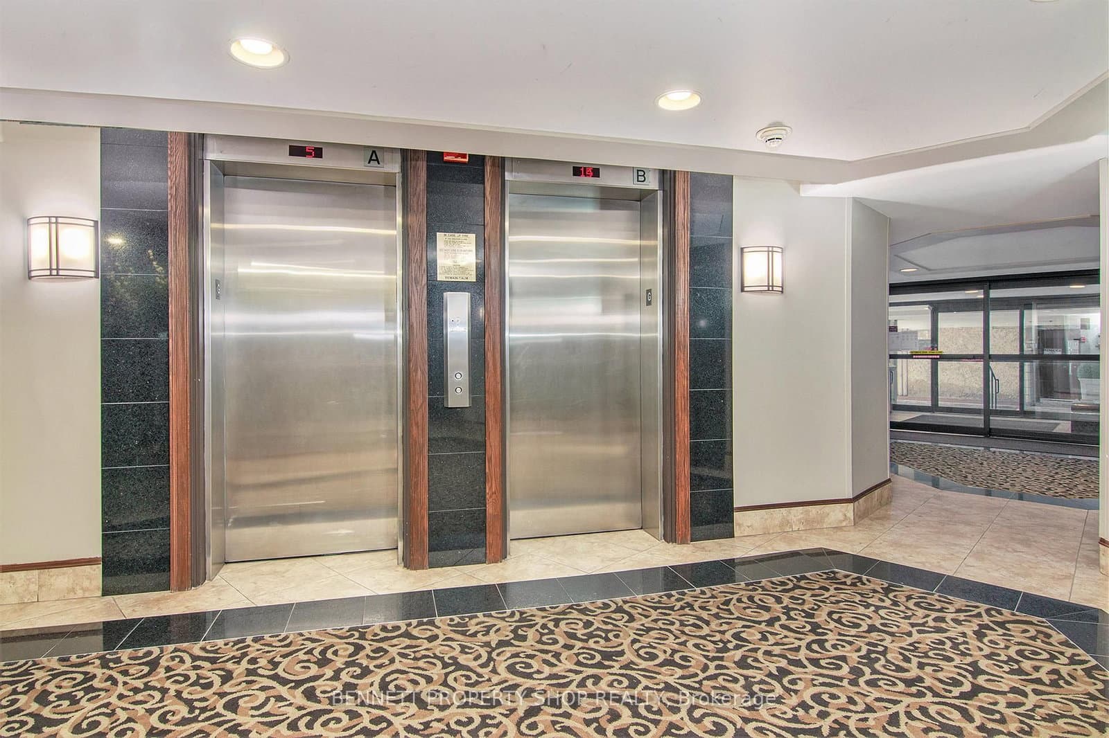 1201 - 1081 Ambleside Drive, Ottawa, ON — photo 3