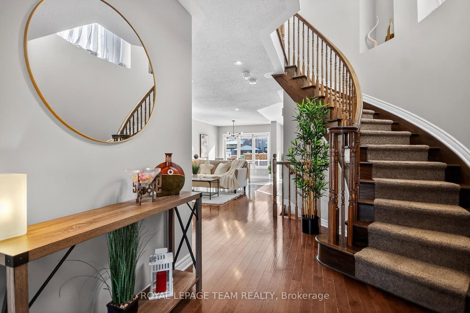 526 PAINE Avenue, Ottawa, ON — photo 3